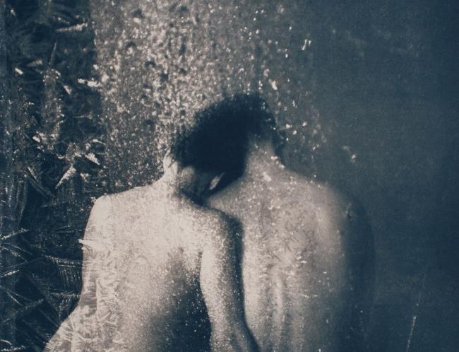 Taru Leinonen: Tähdenlento (Shooting Star, 2025, cyanotype, 40 x 26 cm)
